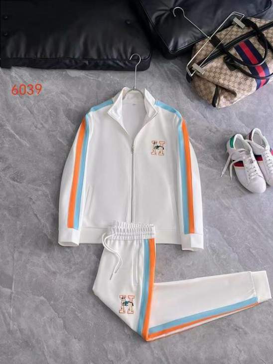 Picture of Hermes Sweater Suits _SKUHermesM-4XL25wn6740427